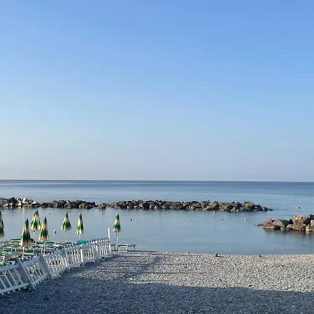 Casa Aiga Marina 아파트 벤티밀리아