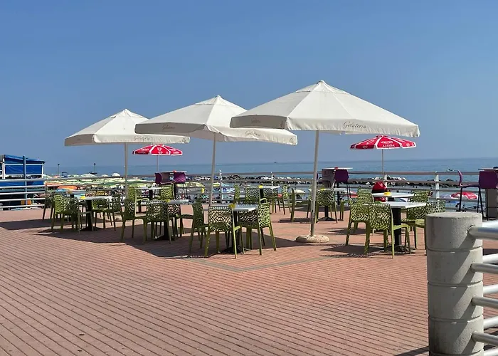 Casa Aiga Marina דירה ונטימיגליה